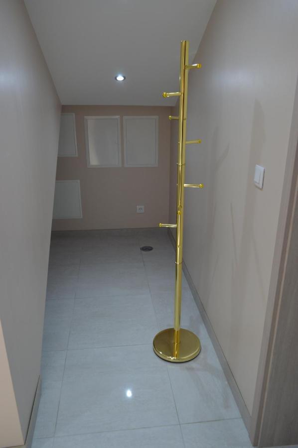 Appartement Timgad Жерарме Экстерьер фото